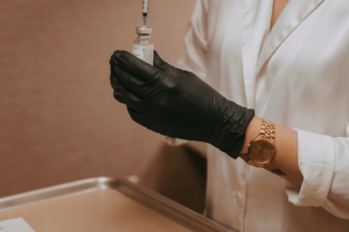 Branding for the Aesthetic Medicine Professional: Distinction in a Crowded Market